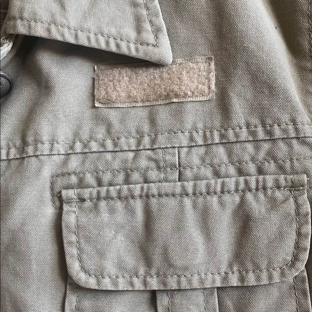 Olive Green Button-Up Jacket - Picture 3 of 10